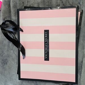VS Classic Bag Lot